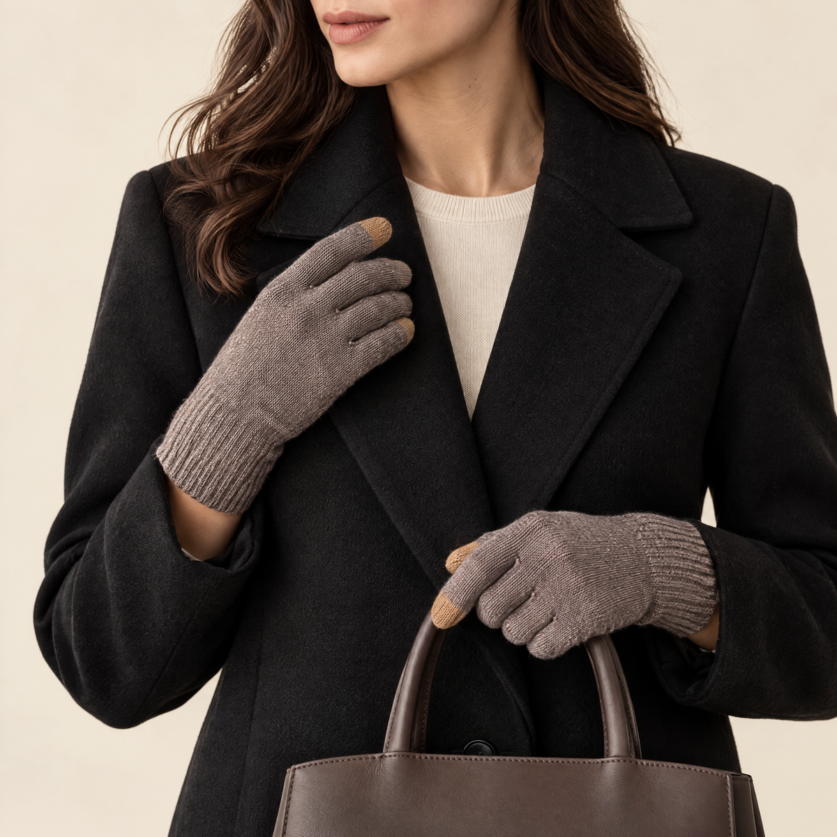 Lyra Touchscreen Knit Gloves in Taupe