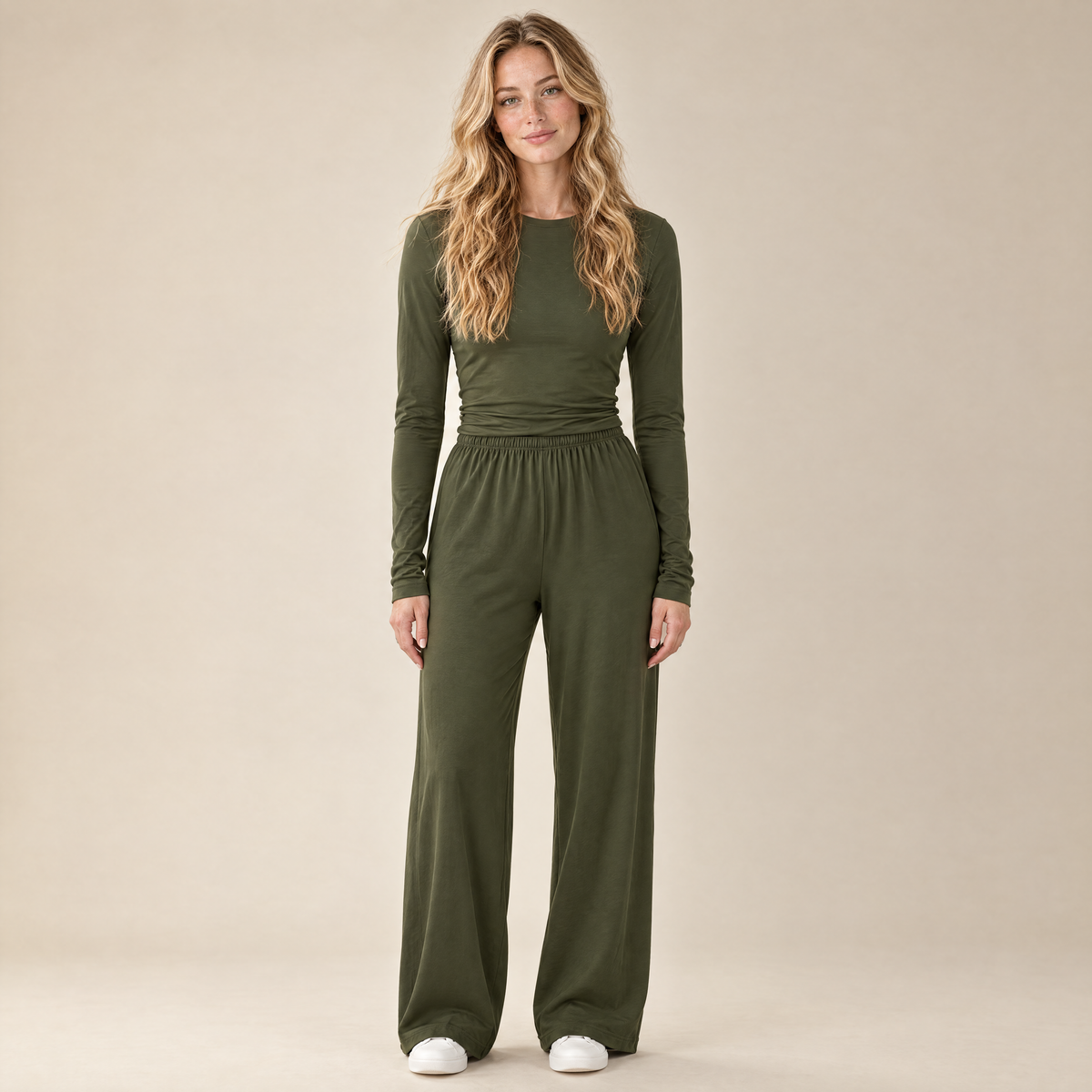 Mira Lounge Set in olive, front view